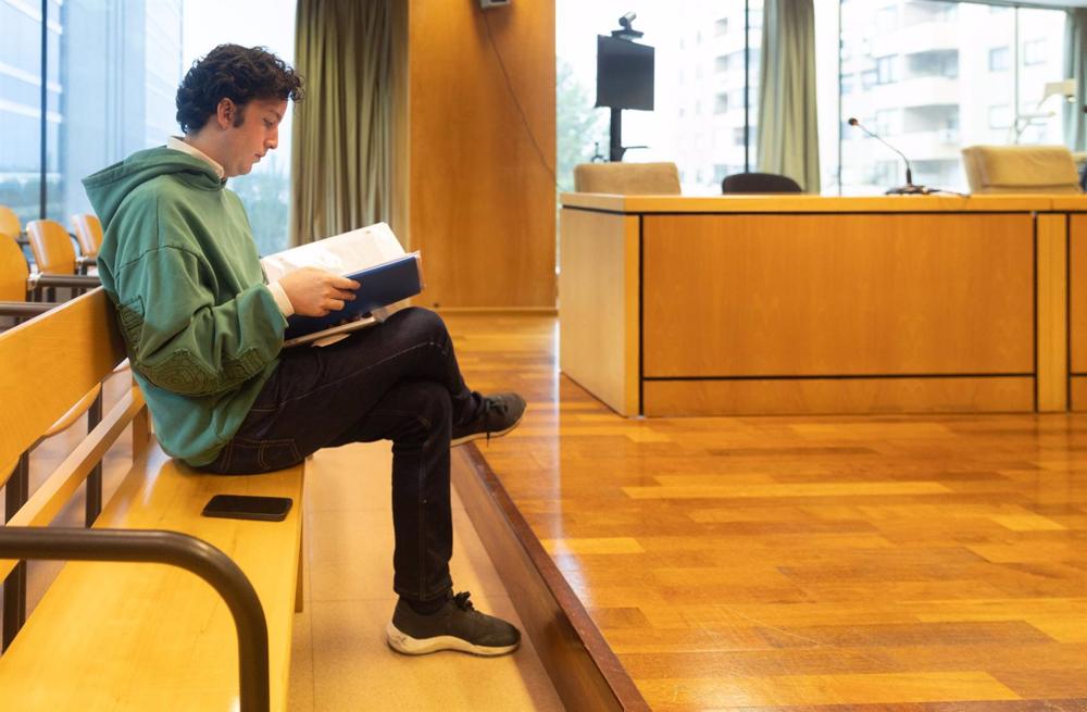 Francisco Nicolás Gómez Iglesias, conocido como ‘El Pequeño Nicolás’, durante un juicio en la Audiencia Provincial de Madrid. Francisco