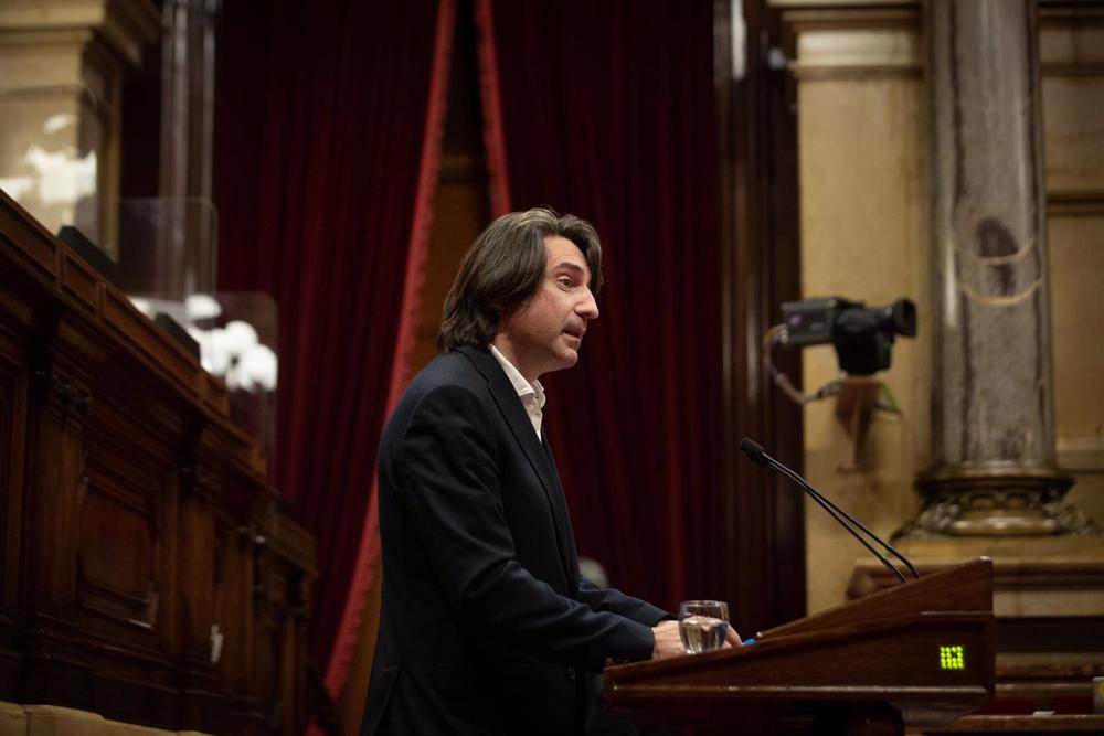 Archivo - El diputado de Junts Francesc de Dalmases en una imagen de archivo en el pleno del Parlament. Archivo