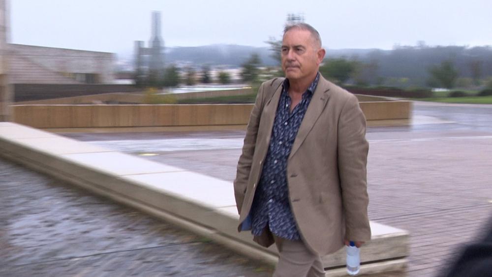 El jefe de maquinistas José Ramón Iglesias Mazaira, a su llegada al juicio por el accidente del tren Alvia El