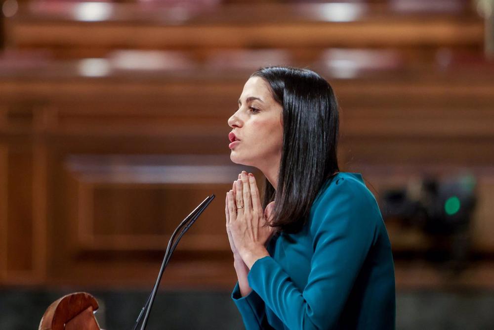 La líder de Ciudadanos, Inés Arrimadas, ien su intervención durante un debate de totalidad del Proyecto de Ley de Presupuestos Generales del Estado para el año 2023, en el Congreso de los Diputados, a 26 de octubre de 2022, en Madrid (España). La