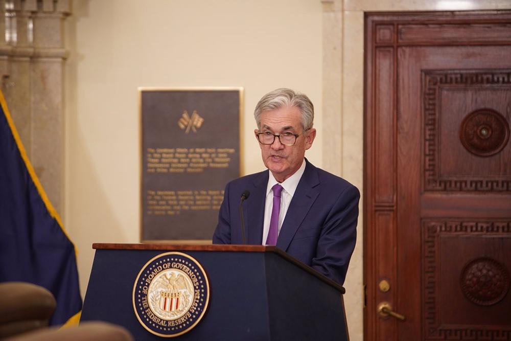 Archivo - El presidente de la Fed, Jerome Powell, durante su intervención en un acto el 04/10/2019. Archivo
