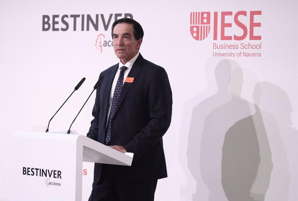 Archivo - El presidente de Inverco, Ángel Martínez-Aldama, interviene en la presentación del III Observatorio del Ahorro y la Inversión en España, en el Palacio de la Bolsa, a 18 de noviembre de 2021, en Madrid, (España). Archivo