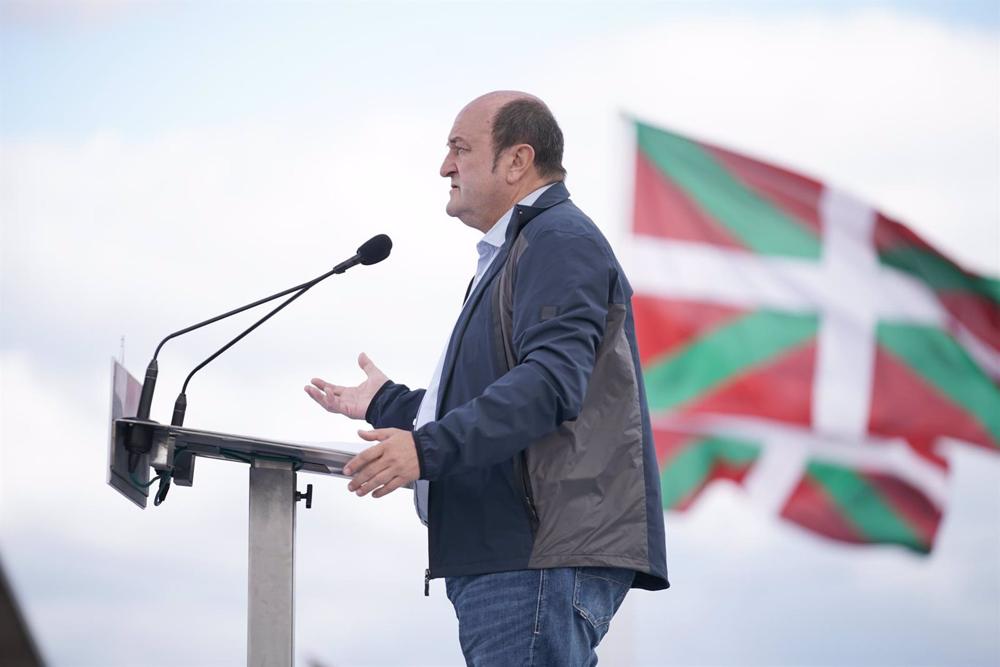 Archivo - El presidente de Euskadi Buru Batzarra (EBB), Andoni Ortuzar Archivo