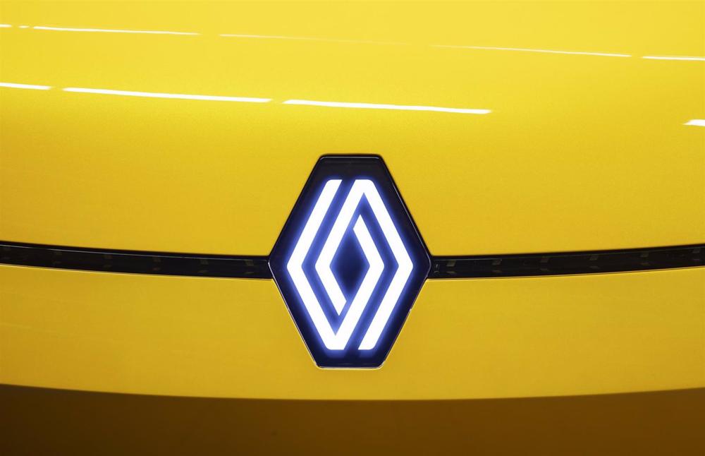 Archivo - Nuevo logo de Renault. Archivo