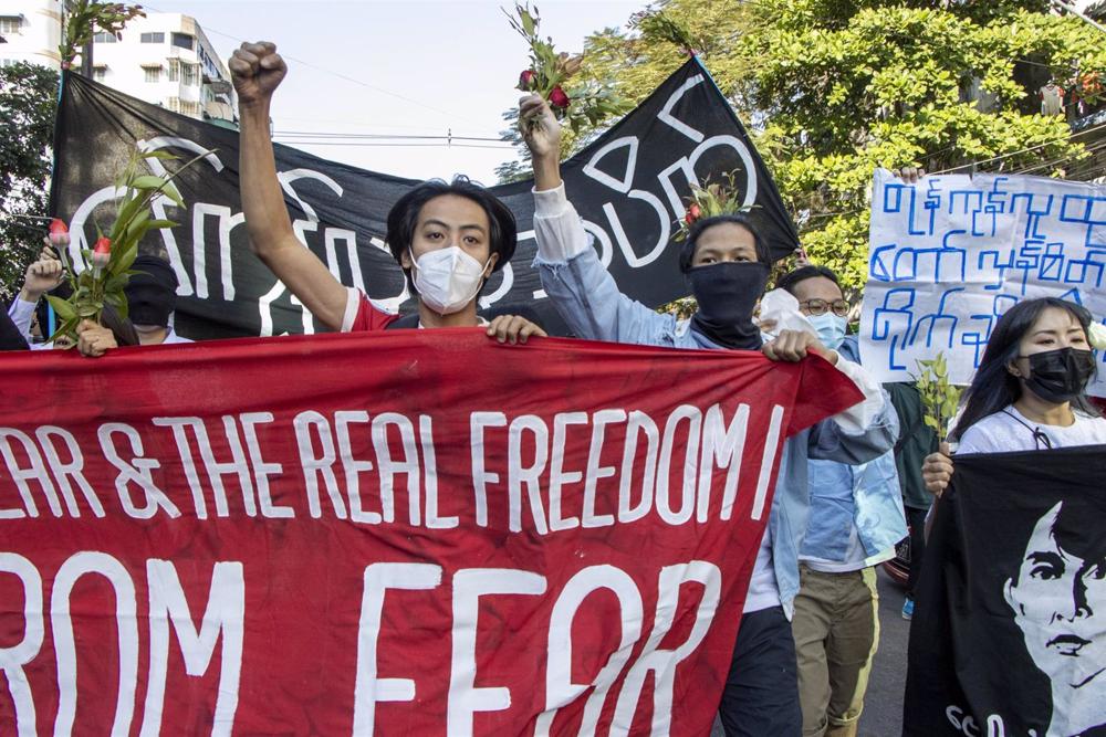Archiv - Protest gegen Birmas Militärjunta in Rangun Archiv
