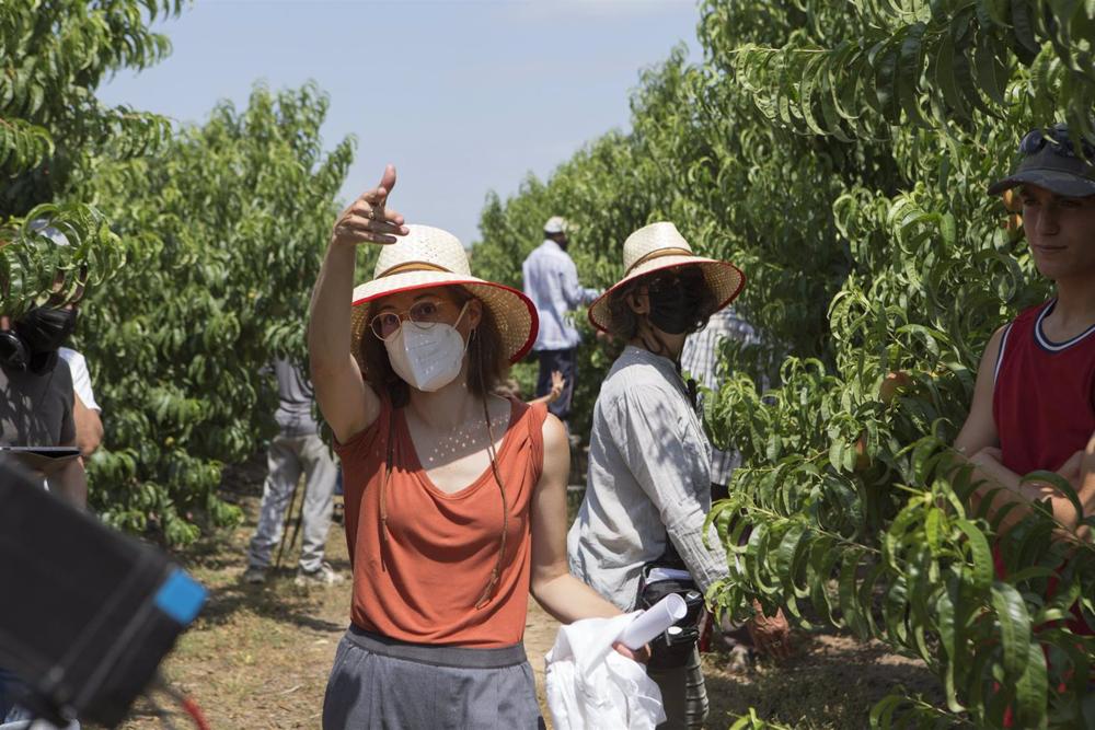 Archivo - Carla Simón en el rodaje de ‘Alcarràs’ Archivo