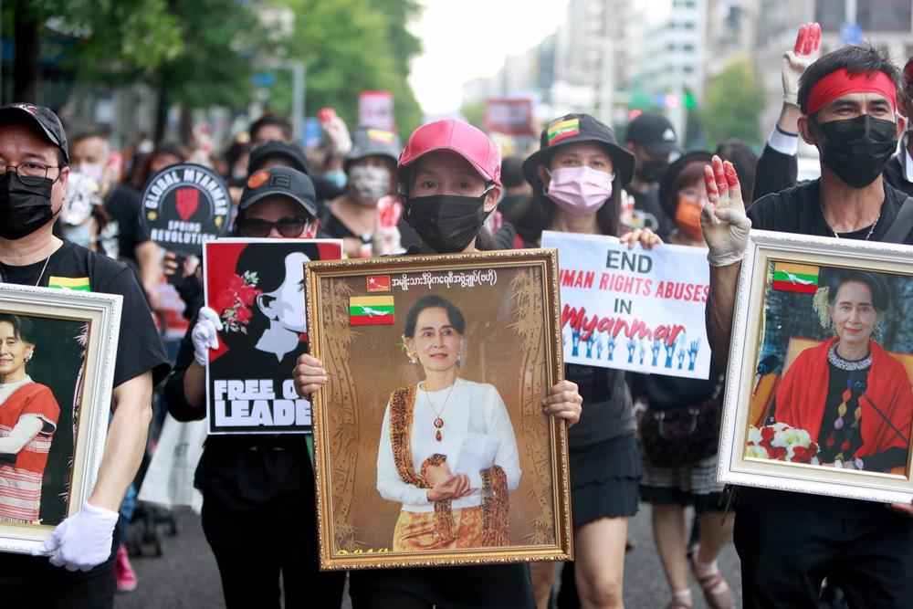 Archivio - Proteste a favore di Aung San Suu Kyi in Birmania. Archivio