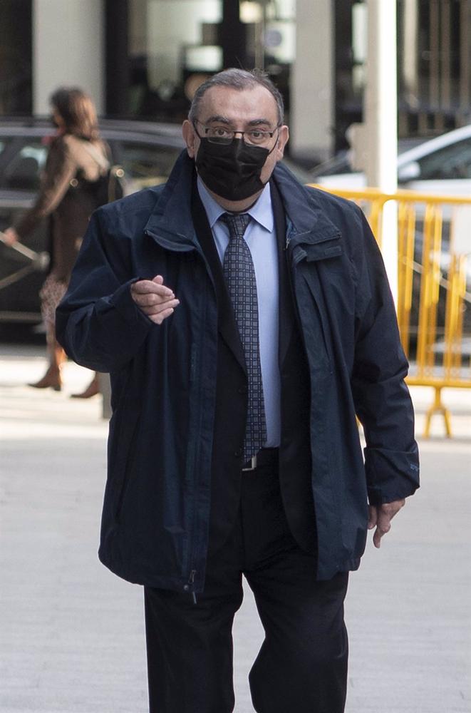 Archivo - El ex jefe de la UCAO Enrique García Castaño a su llegada a la Audiencia Nacional donde va a declarar por la pieza Iberdrola de la operación ‘Tándem’, a 2 de marzo de 2022, en Madrid (España). García Castaño acude a declarar en el marco de la in Archivo