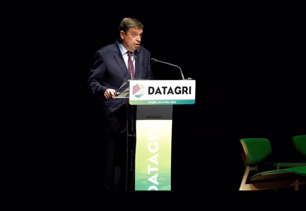 El ministro de Agricultura, Luis Planas, interviene en el Foro Datagri 2022. El