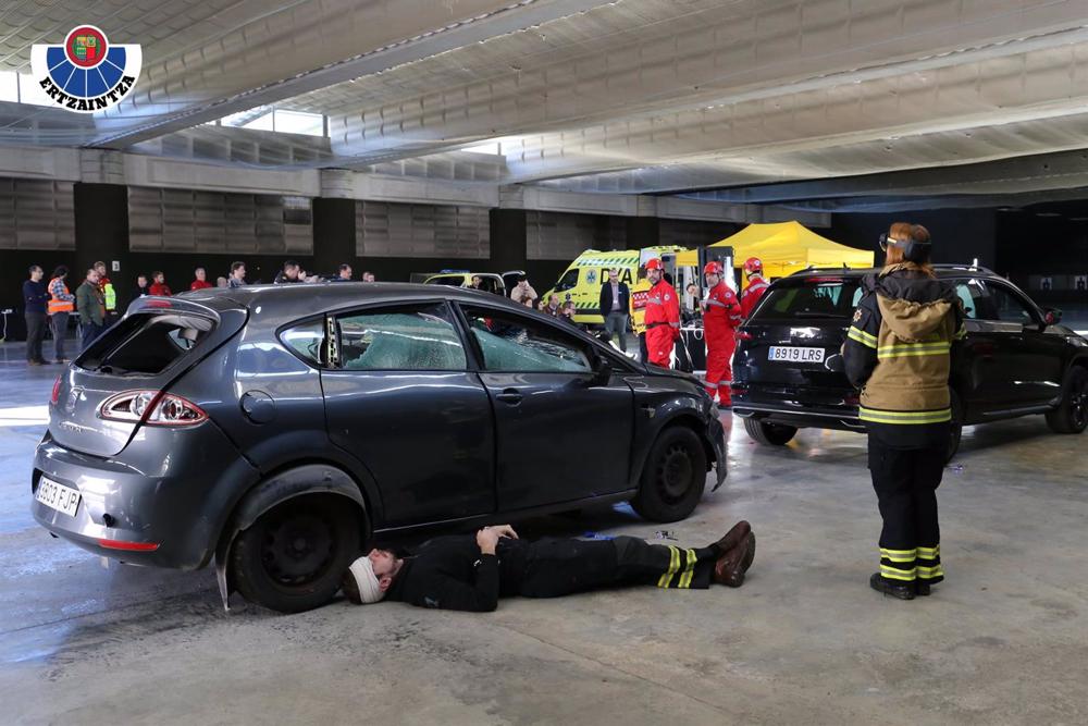 Ertzaintza y organismos europeos en I+D+i han trabajado esta semana en Iurreta en otra prueba piloto de un incidente crítico con herramientas basadas en Inteligencia Artificial Ertzaintza