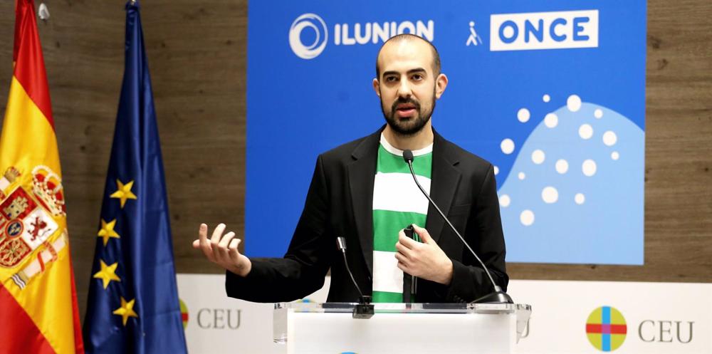 Con Javier García Pajares, primer estudiante sordociego Erasmus de Europa, Con