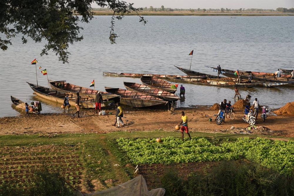 Archive - The Niger River as it passes through the city of Segou, Mali. Archive