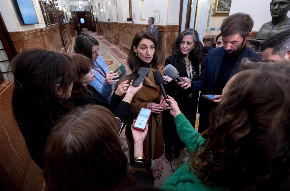 La ministra de Justicia, Pilar Llop Cuenca, ofrece declaraciones a los medios durante una sesión plenaria en el Congreso de los Diputados, a 22 de noviembre de 2022, en Madrid (España). Los Presupuestos Generales del Estado (PGE) para 2023 llegaron al Ple La