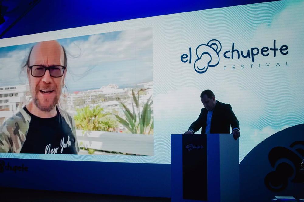 Santiago Segura, premio al mejor comunicador del Festival Internacional de Comunicación Infantil El Chupete Santiago