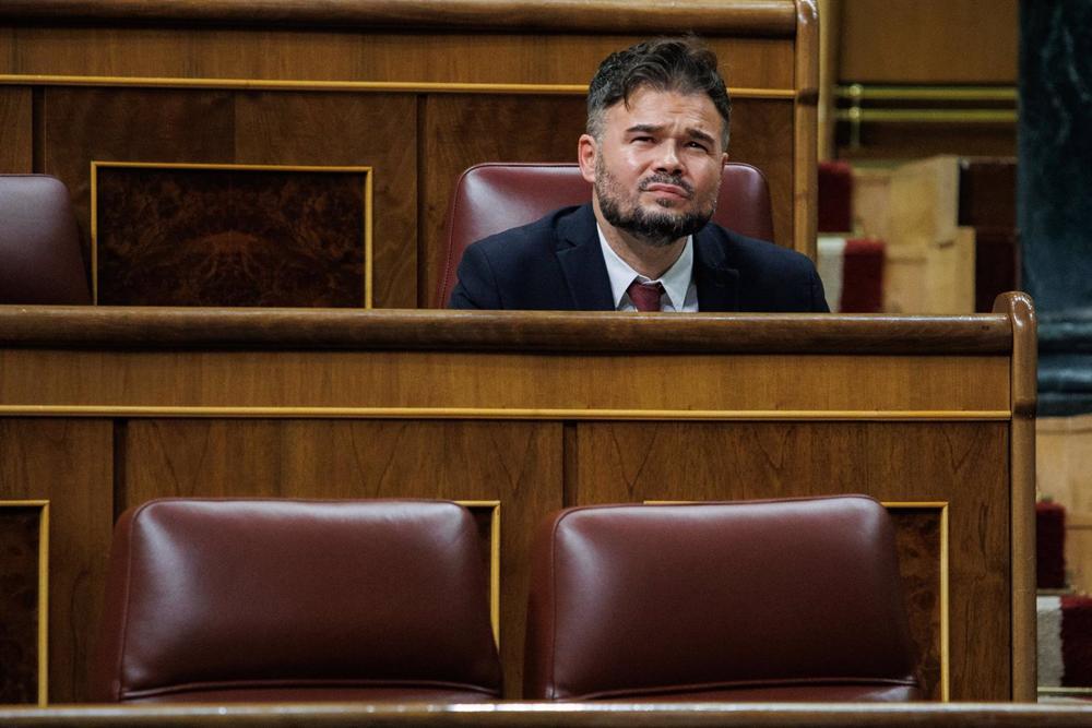 El portavoz parlamentario de ERC, Gabriel Rufián, en una sesión plenaria en el Congreso de los Diputados. El