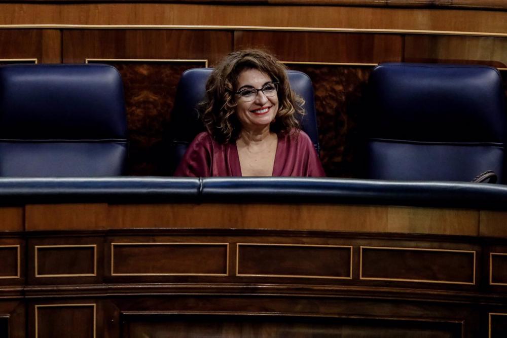 La ministra de Hacienda y Función Pública, María Jesús Montero, durante una sesión plenaria en el Congreso de los Diputados, a 24 de noviembre de 2022, en Madrid (España). La