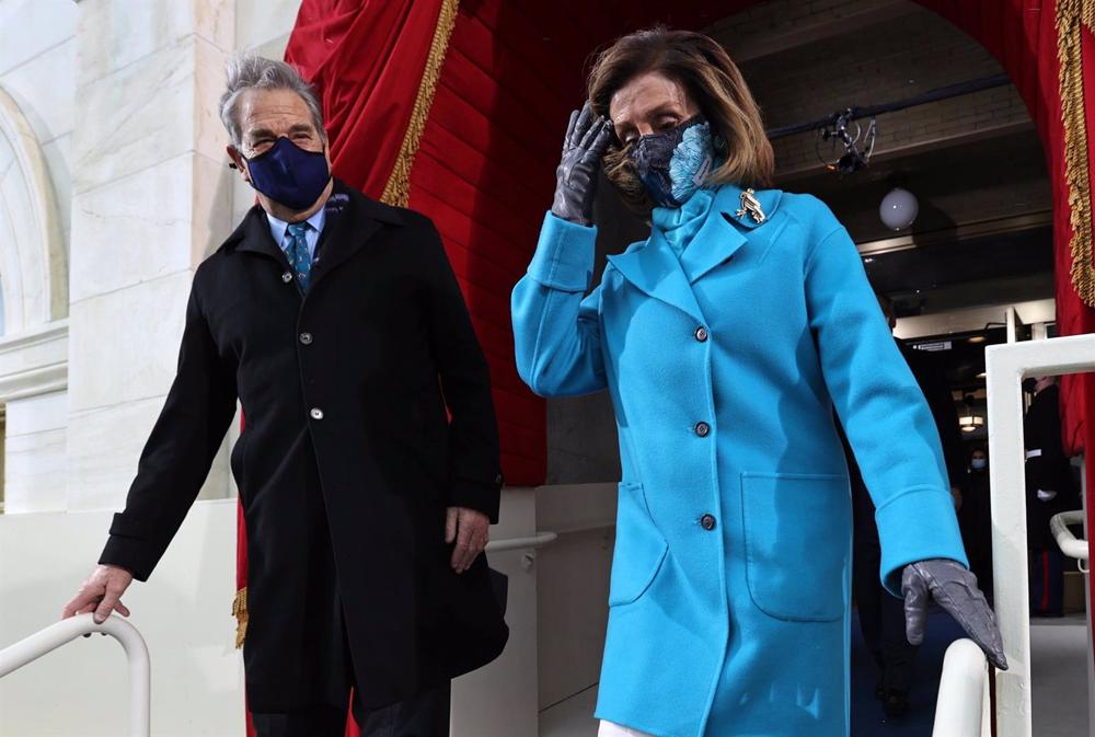Ficheiro - Imagem do Presidente da Câmara dos Representantes dos EUA Nancy Pelosi com o seu marido Paul Pelosi. Ficheiro