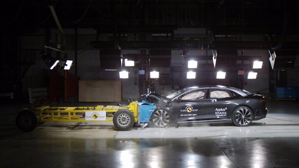 Test Euro NCAP del Lucid Air Test