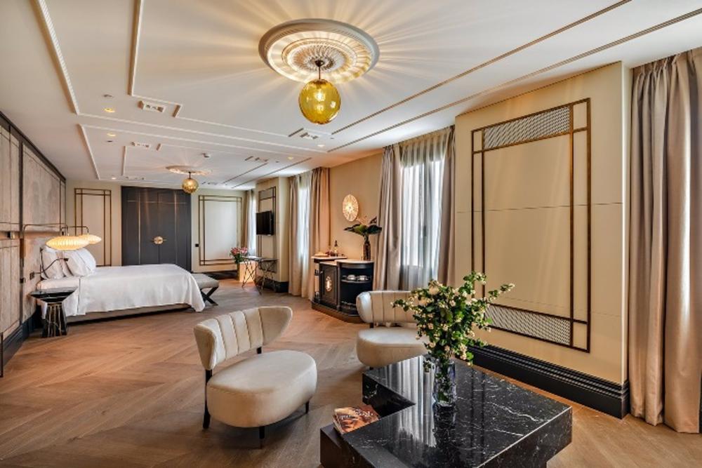 CoolRooms Palacio de Atocha. CoolRooms