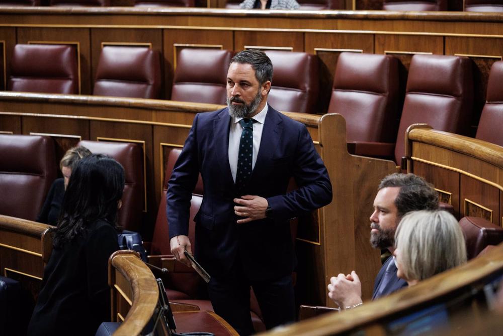 El presidente de Vox, Santiago Abascal, durante una sesión plenaria en el Congreso de los Diputados. El