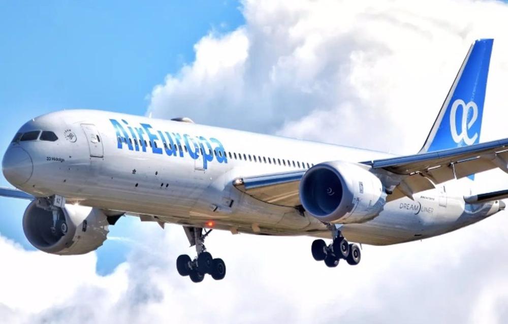 Dreamliner."
