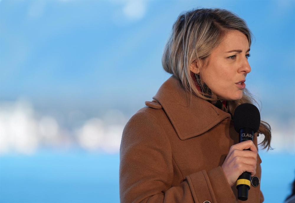 La ministra de Exteriores de Canadá, Melanie Joly, en Vancouver La