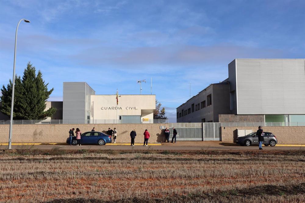 Vista general del cuartel de la Guardia Civil, donde una mujer, agente del cuerpo ha matado a sus dos hijas, a 15 de diciembre de 2022, en Quintanar del Rey, Cuenca, Castilla La-Mancha (España). El suceso ha ocurrido a primera hora de hoy cuando una mujer Vista
