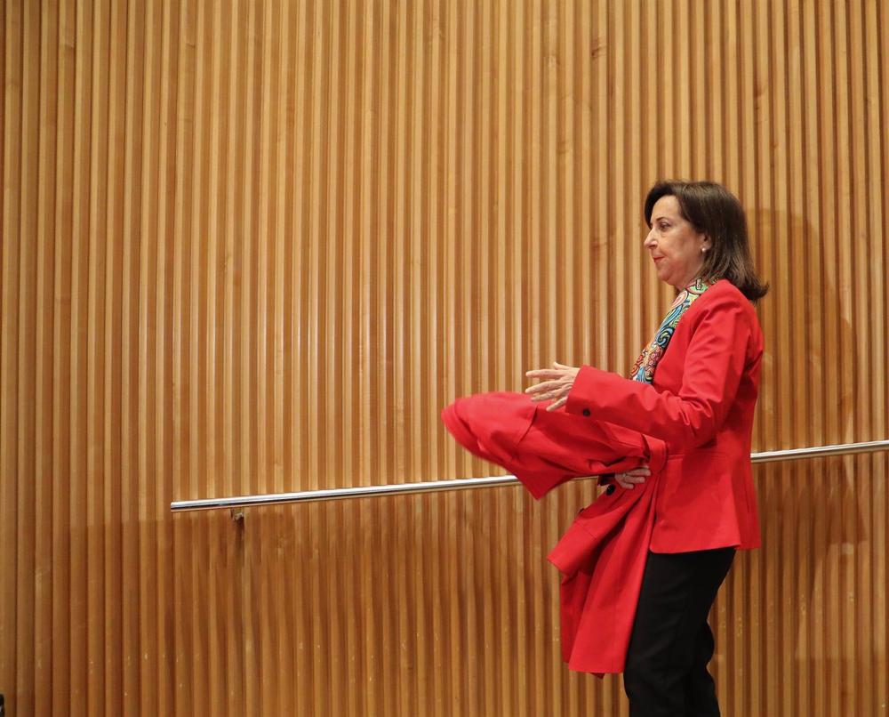 Archivo - La ministra de Defensa, Margarita Robles, en la Comisión de Defensa en el Congreso de los Diputados Archivo