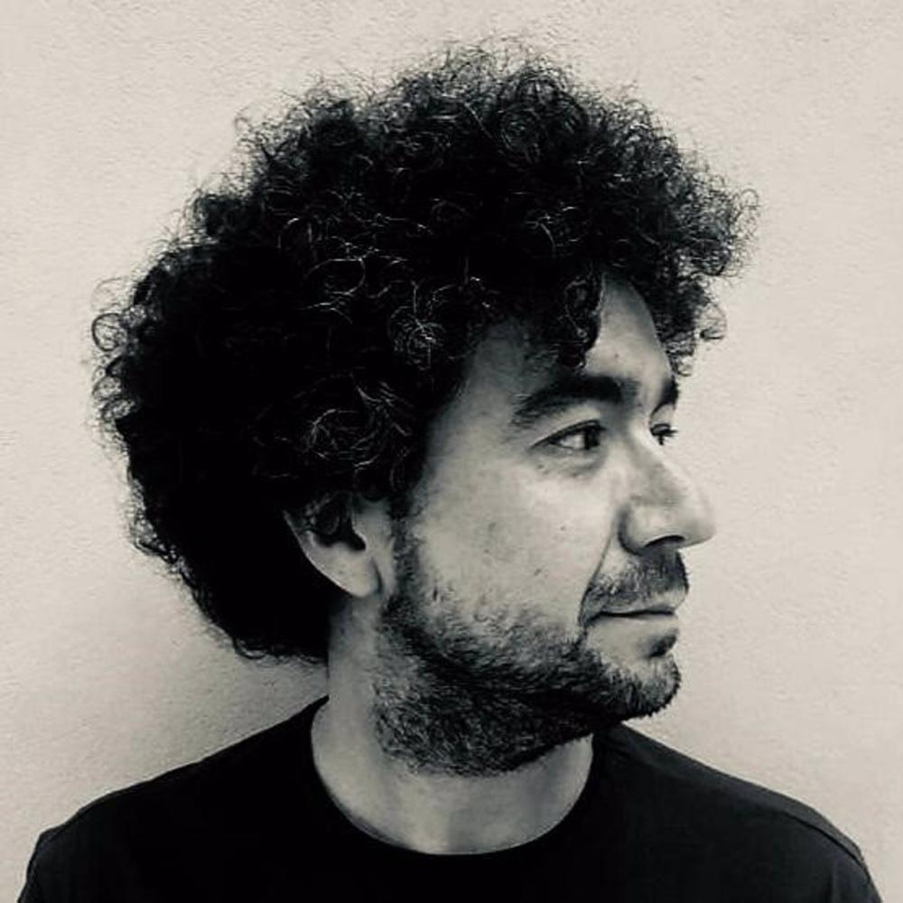 Archivo - El escritor vallisoletano Rodrigo Garrido Paniagua acaba de publicar 'Cuando los ángeles hagan sonar las trompetas'. Archivo