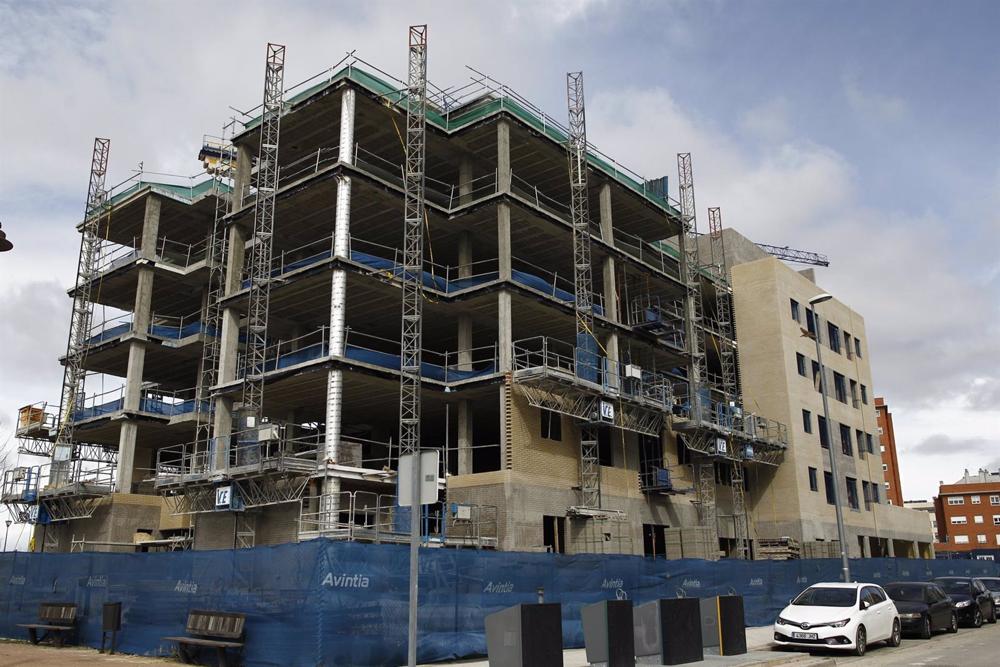 Archivo - Construcción de viviendas. Archivo