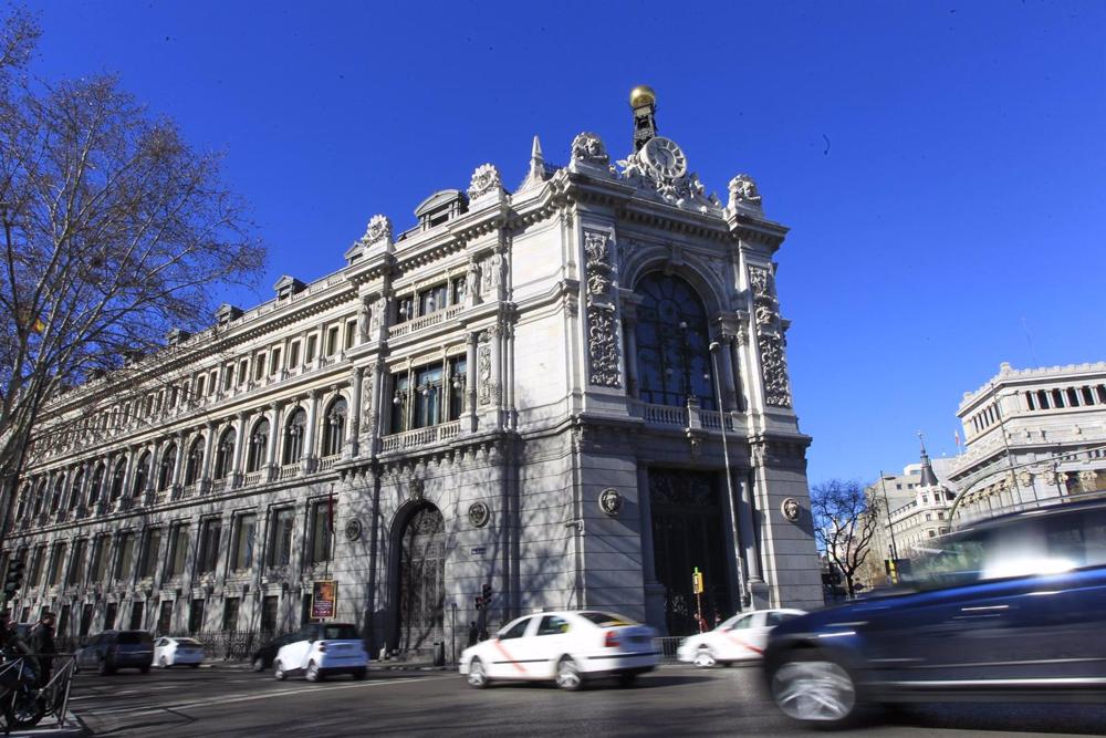 Archivo - Fachada del Banco de España de su sede en Madrid. Archivo