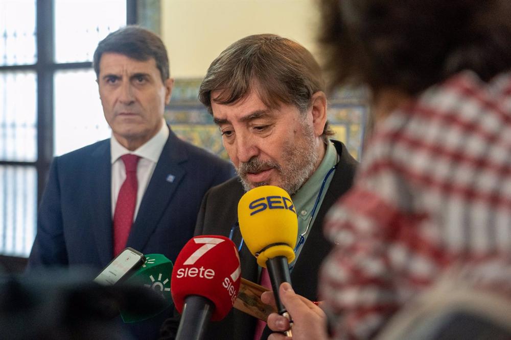 Luis García Montero, director del Instituto Cervantes atiende a los medios, a 21 de diciembre 2022 en Sevilla Luis