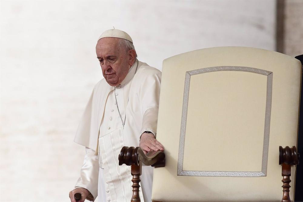 Archivo - 09 November 2022, Vatican, Vatican Citz: Pope Francis leads his Wednesday General Audience in St. Peter's Square at the Vatican. Photo: Evandro Inetti/ZUMA Press Wire/dpa Archivo