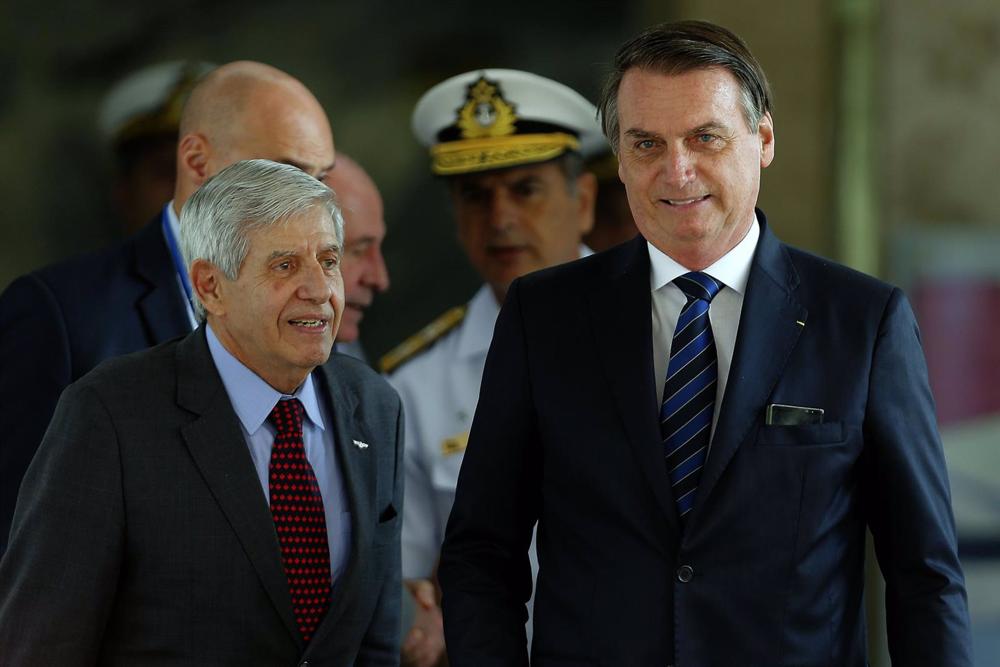 Archive - Brazilian President Jair Bolsonaro, together with the head of the Institutional Security Office, Gen. Augusto Heleno Ribeiro. Archive