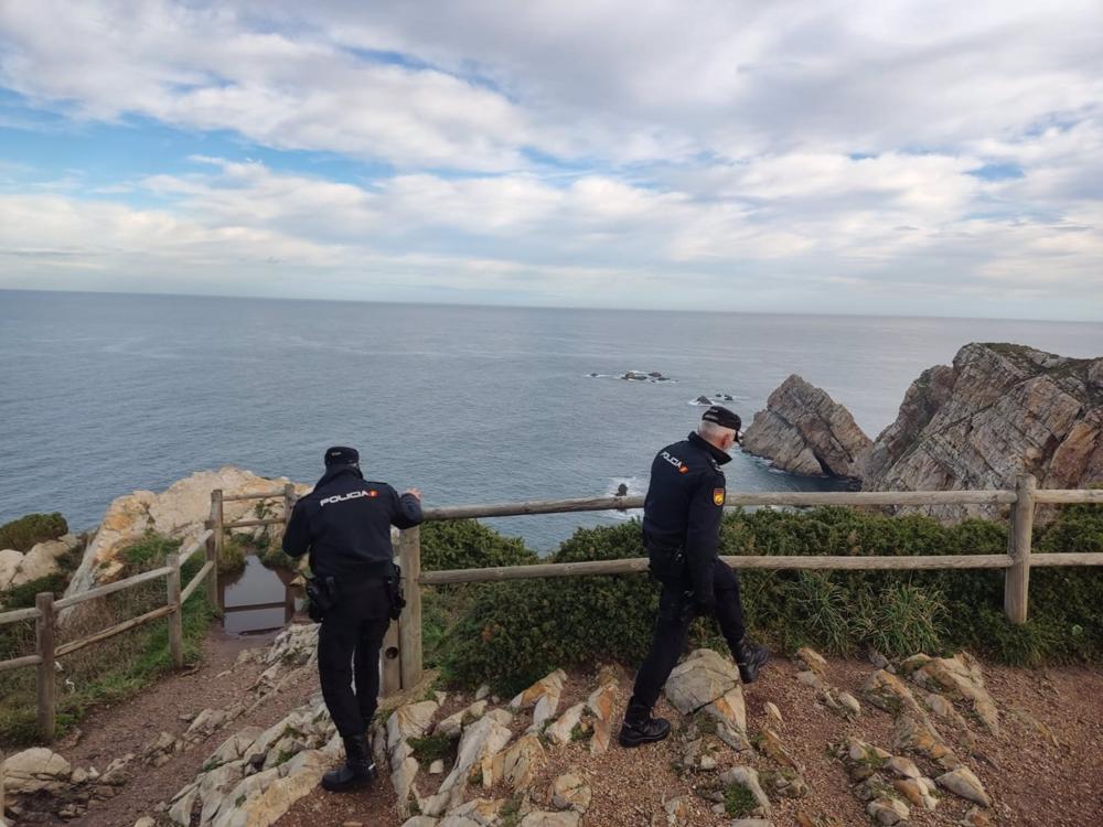 Búsqueda de la mujer desaparecida, Sandra Bermejo, en el Cabo de Peñas. Búsqueda