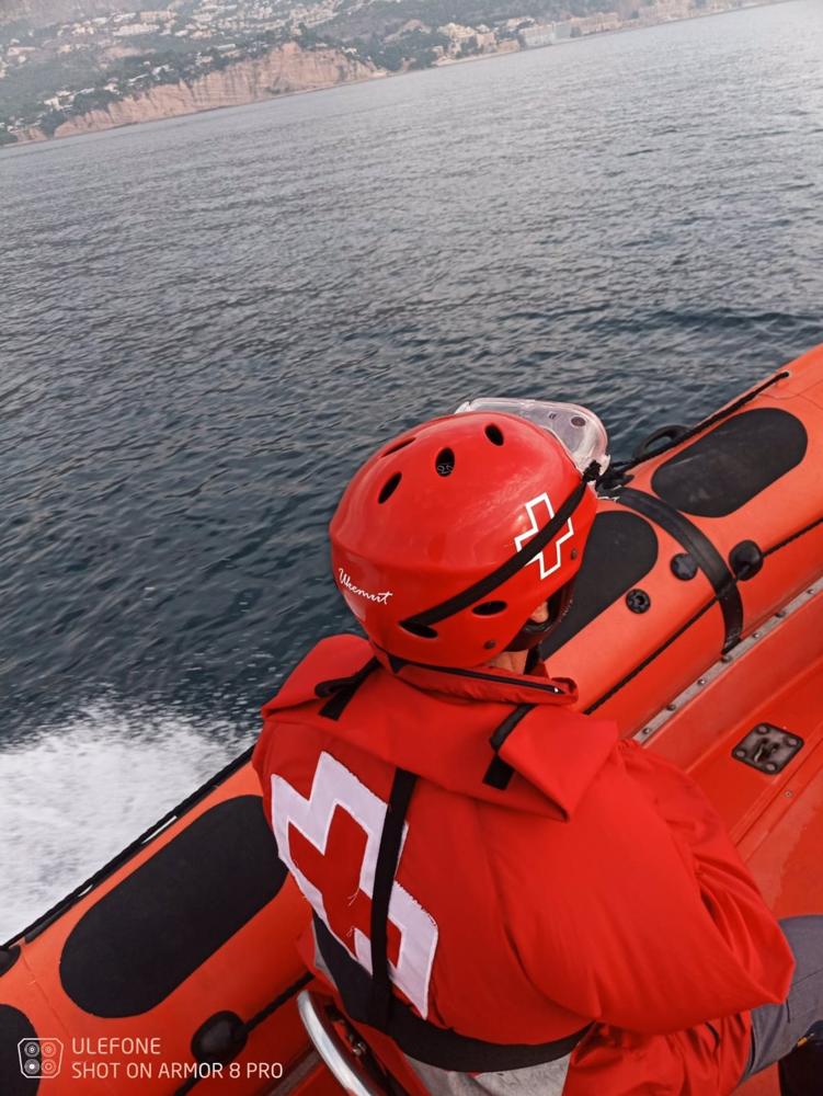 Archivo - Interceptada una patera en entre Calp y Benissa con seis personas, una de ellas un niño de 3 años Archivo