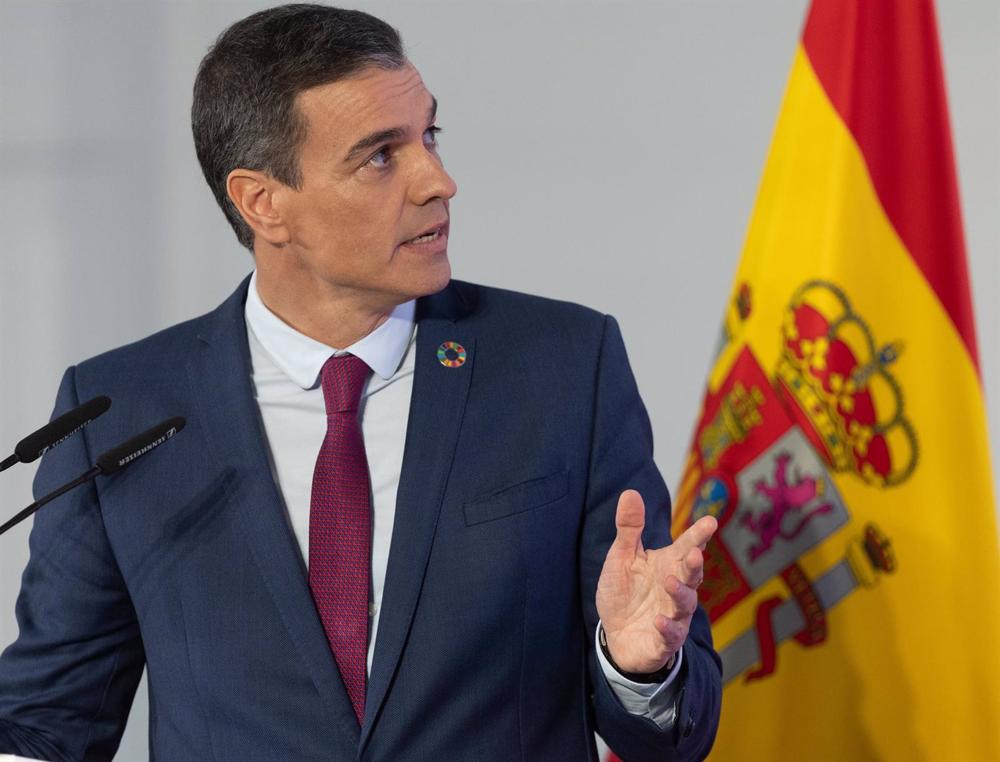 El presidente del Gobierno, Pedro Sánchez, comparece en rueda de prensa tras el último Consejo de Ministros, en el Complejo de la Moncloa, a 27 de diciembre de 2022, en Madrid (España). Durante su comparecencia, Sánchez ha hecho un balance político del añ El