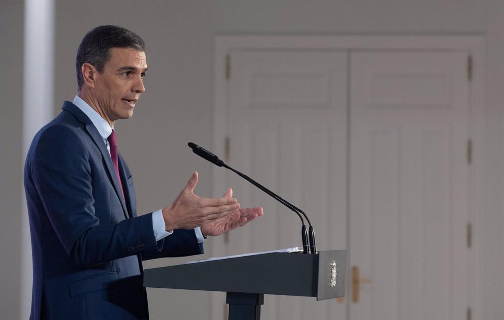 El presidente del Gobierno, Pedro Sánchez, comparece en rueda de prensa tras el último Consejo de Ministros, en el Complejo de la Moncloa, a 27 de diciembre de 2022, en Madrid (España). Durante su comparecencia, Sánchez ha hecho un balance político del añ El