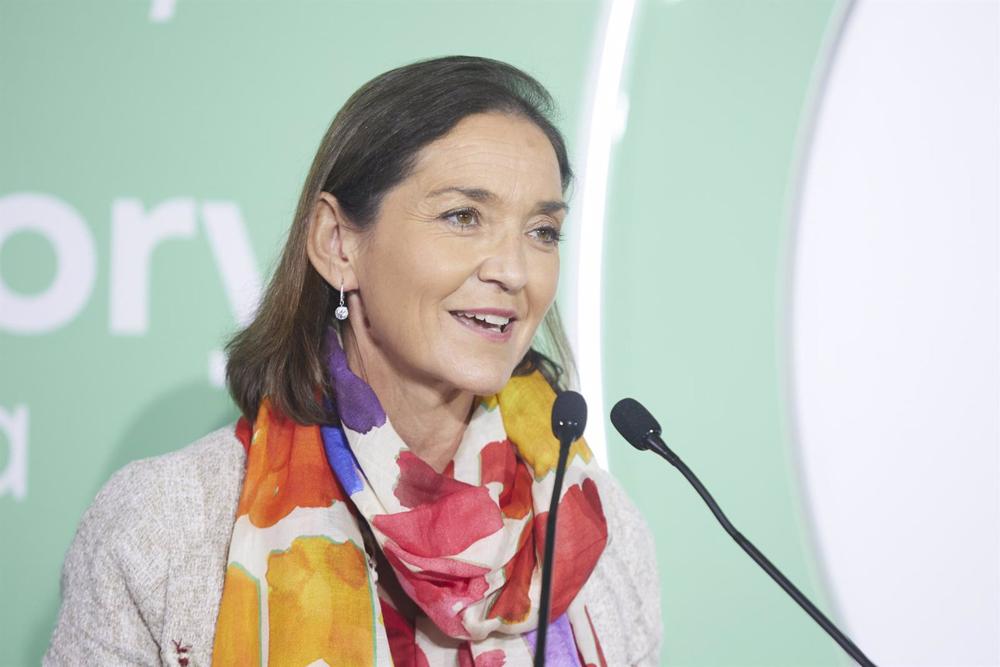 La ministra de Industria, Comercio y Turismo, Reyes Maroto La