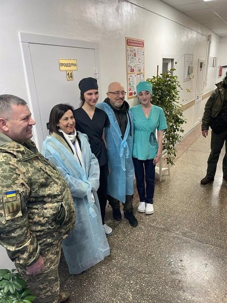 La ministra de Defensa, Margarita Robles, en Odessa (Ucrania) La