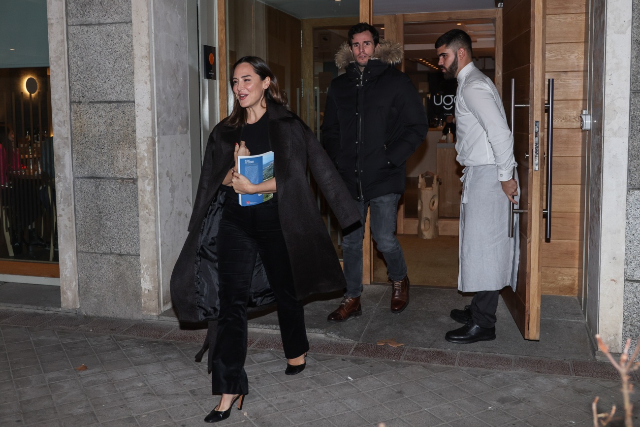 Tamara Falcó et Iñigo Onieva quittent ensemble un restaurant de Madrid