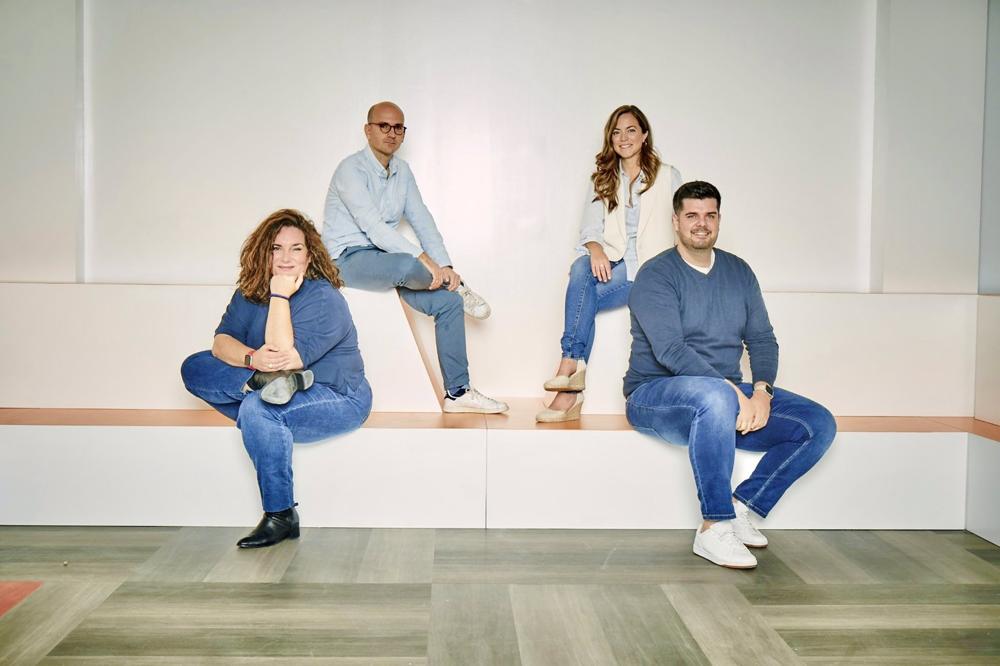 Archivo - El consejero delegado, Ramiro Martínez-Pardo; el director de Tecnología, Benito Méndez; la responsable de operaciones, Sara Garay, y la directora de marketing, Miriam Ballesteros. Archivo