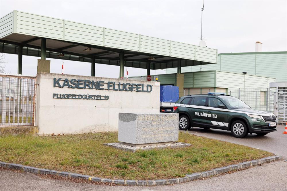 Base de l'armée autrichienne à Wiener Naustadt après une fusillade dans l'établissement. Base