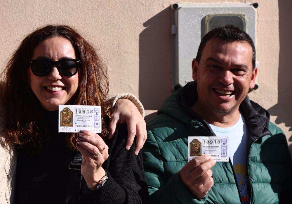 Vecinos de Guillena agraciados por el Vecinos