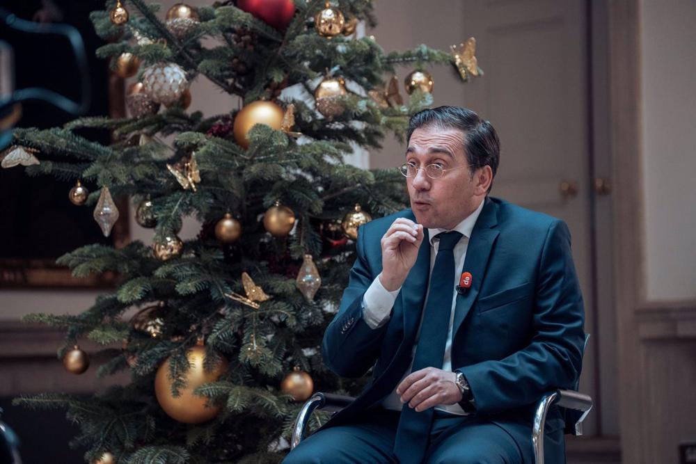 Le ministre des Affaires étrangères, de l'Union européenne et de la Coopération, José Manuel Albares, lors d'une interview pour Europa Press au Palacio de Viana, le 22 décembre 2022, à Madrid (Espagne). Le