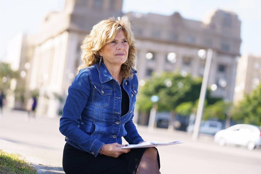 Archivo - La portavoz y consejera del grupo Sí Podemos Canarias en el Cabildo de Tenerife, María José Belda Archivo