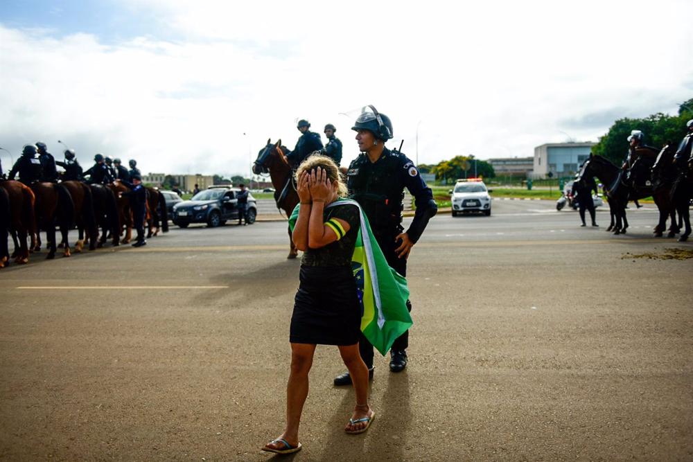 Police deployment in Brasilia after assault on several institutions Police