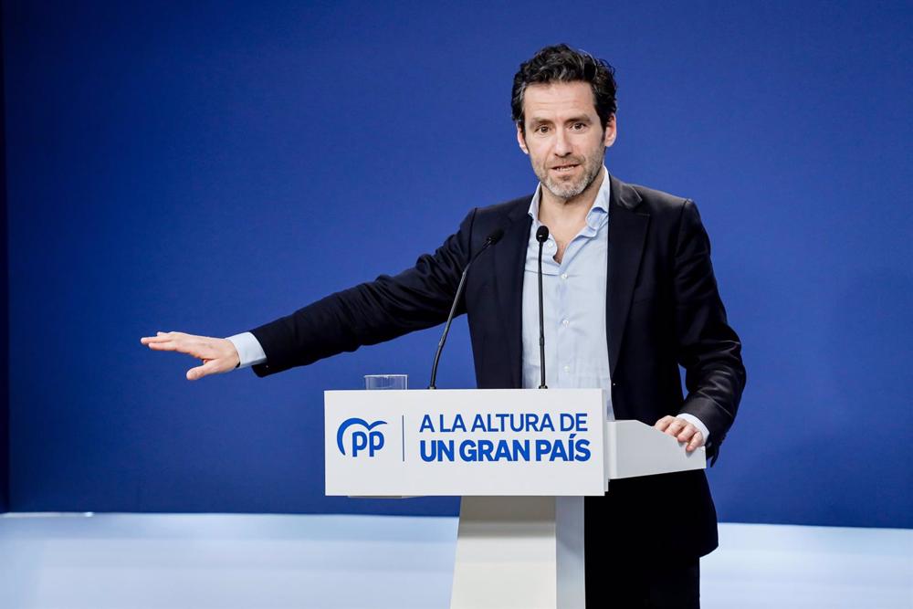 El exportavoz del PP en el Parlamento vasco, Borja Sémper, comparece tras ser elegido como portavoz del comité de campaña de la formación para las elecciones autonómicas y municipales del próximo 28 de mayo, a 9 de enero de 2023, en Madrid (España). El