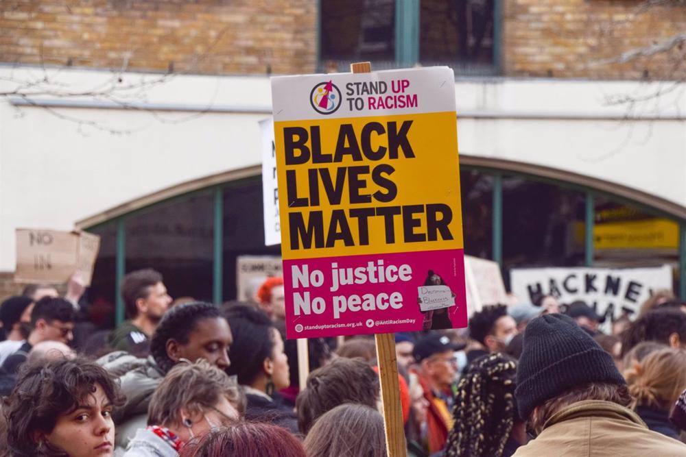 Un cartel de 'Black Lives Matter' Un