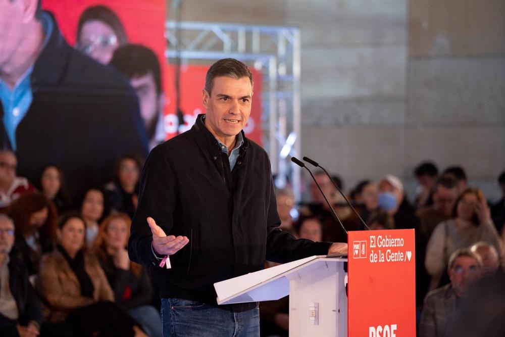 El presidente de gobierno de España Pedro Sánchez en el mitin celebrado en Sevilla, a 14 de enero de 2023, en Sevilla (Andalucía, España). El